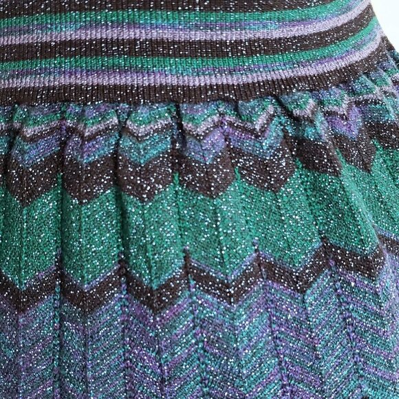 Metallic PEACOCK Halter T-back Sexy Top Clubbing Disco Shimmery Chevron - Picture 11 of 13